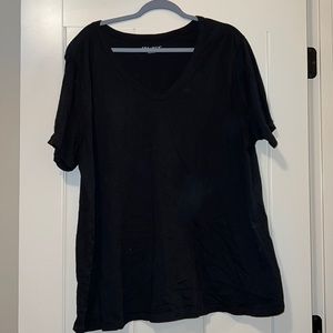 Ava & Viv V-Neck Tee (Black 2X)